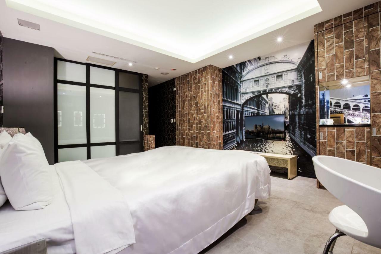 Duo Romance Hotel Hualien Dış mekan fotoğraf